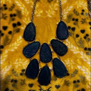 Mixed BUNDLE of accessories.